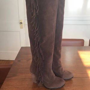 Vegan/Sweatshop Free Fringe Boot - Cri de Coeur